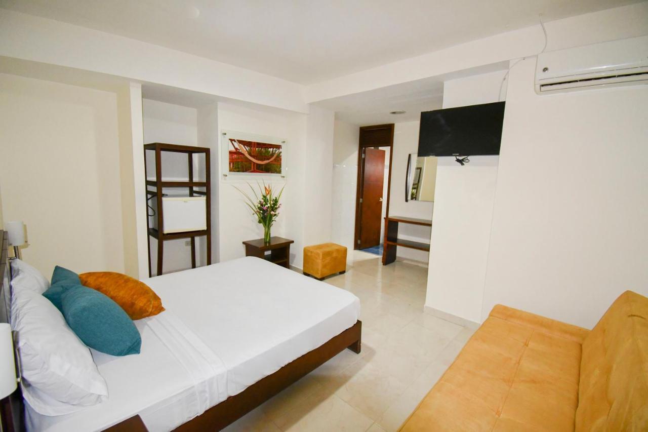 Hotel Monarca Armenia Buitenkant foto